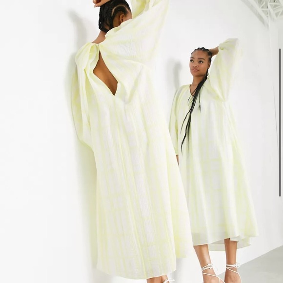 ASOS EDITION textured trapeze midi dress - Picture 2 of 6